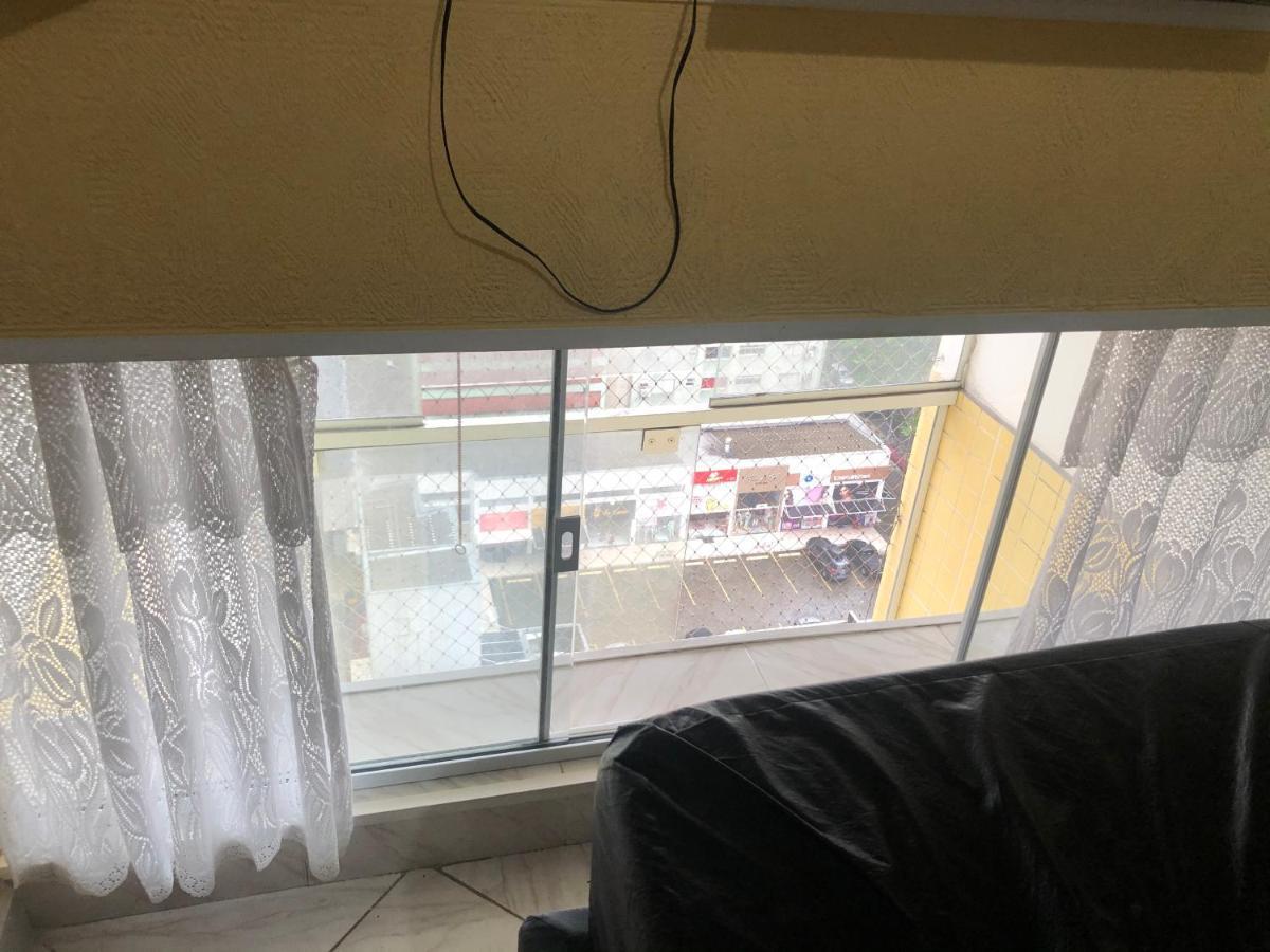 Apto Pitangueiras - 1min Da Com Wi-fi *