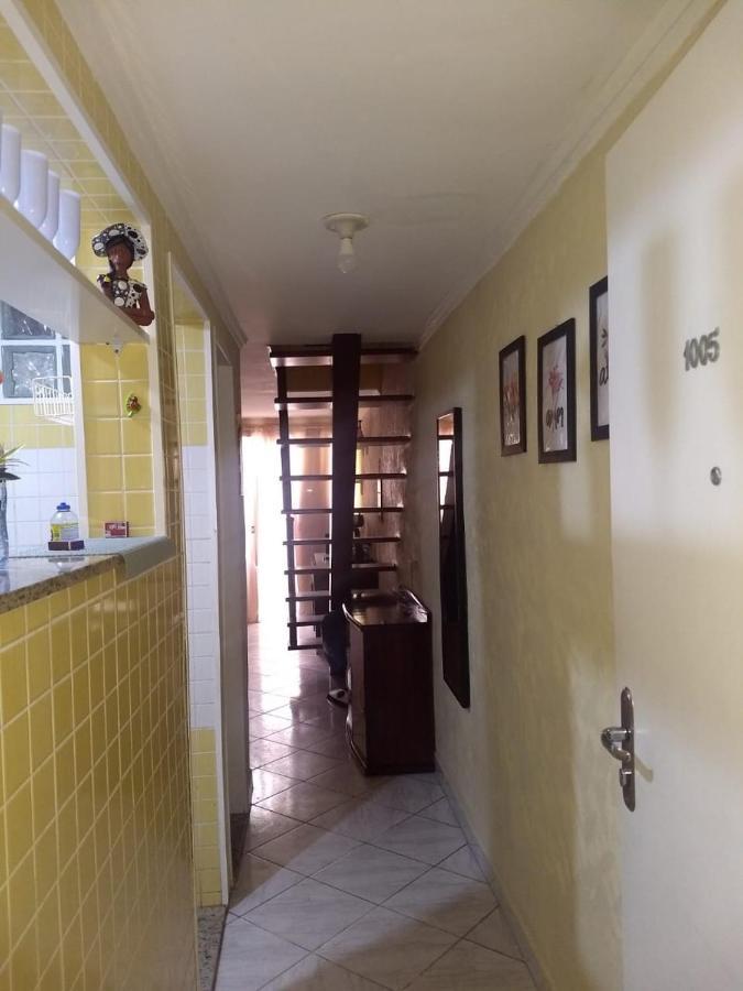 Apto Pitangueiras - 1min Da Com Wi-fi *
