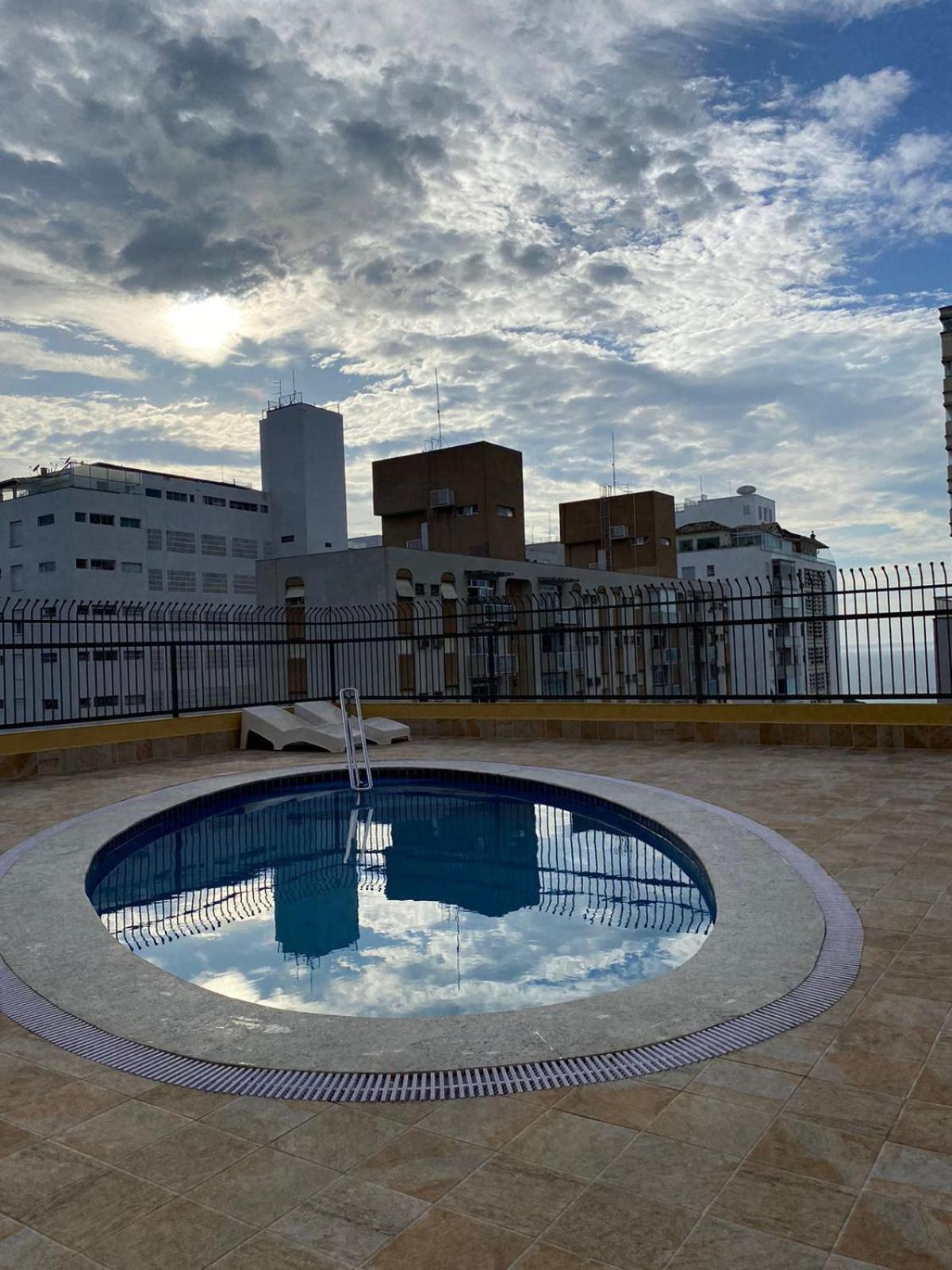 Apto Pitangueiras - 1min Da Com Wi-fi Apartment